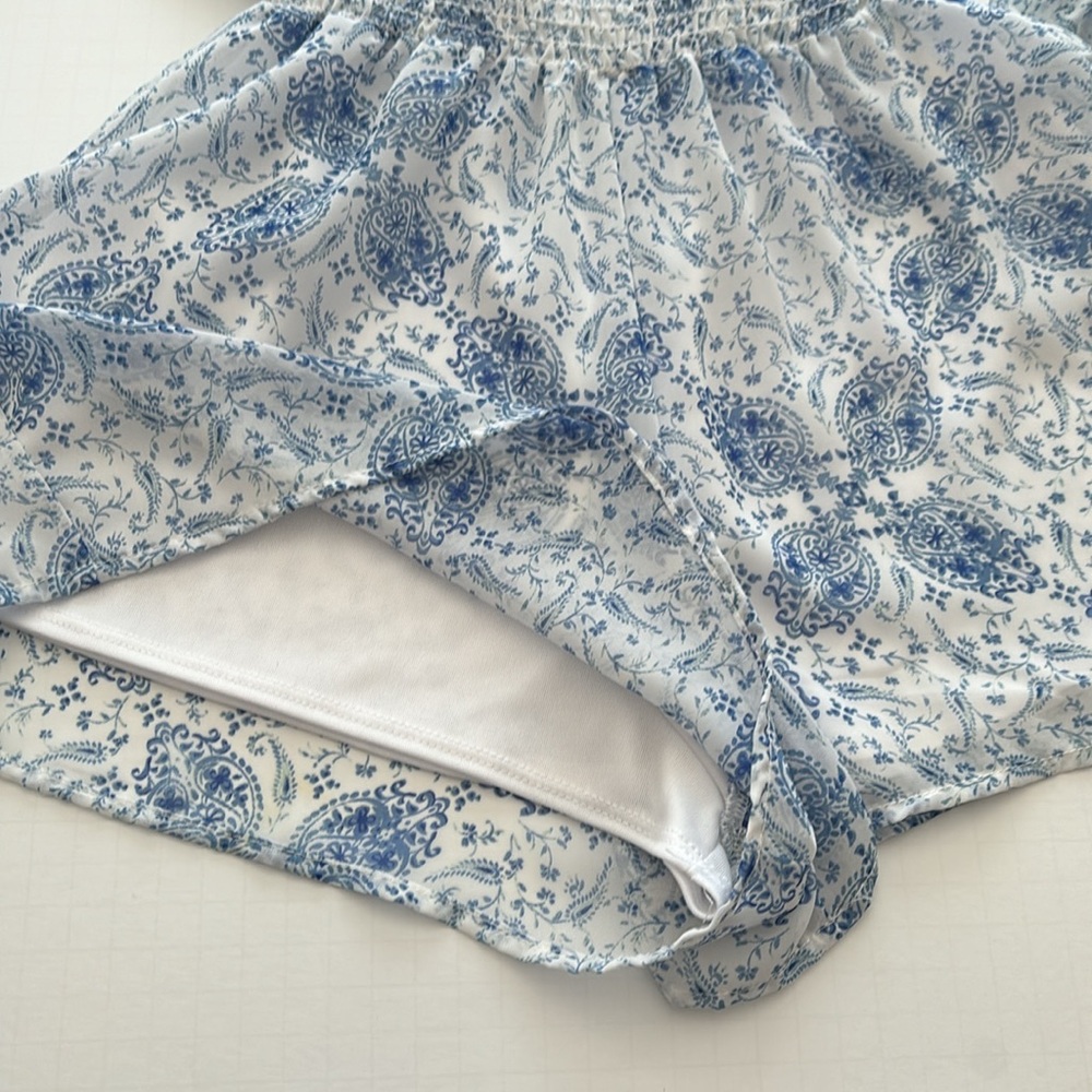 Altar’d State Blue/White Paisley Print Ruffled Bell Sleeve Romper in Size S - Picture 7 of 13